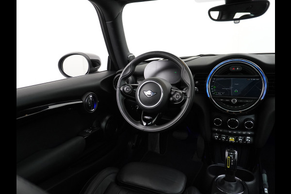 MINI Electric €17.895,- na Subsidie. Leer Pano-dak Skdak Sportst. Camera Carplay-vb. Ecc Navi-Connected Plus DAB Bluetooth PDC Regen-Lichtsens Harman-Kardon Hifi Isofix B-spieg el/klap/verw Head-up display Lichtpakket bi-ruim Yours €2.000 subsidie mogelijk!