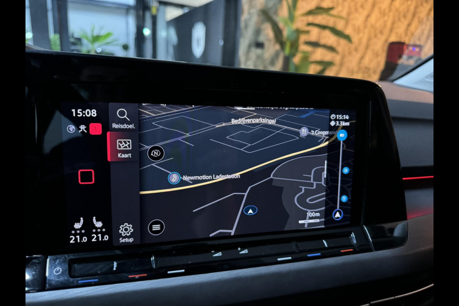 Volkswagen GOLF Variant 1.5 eTSI Style Garantie ACC Camera Carplay Navi PDC Clima LED Rijklaar