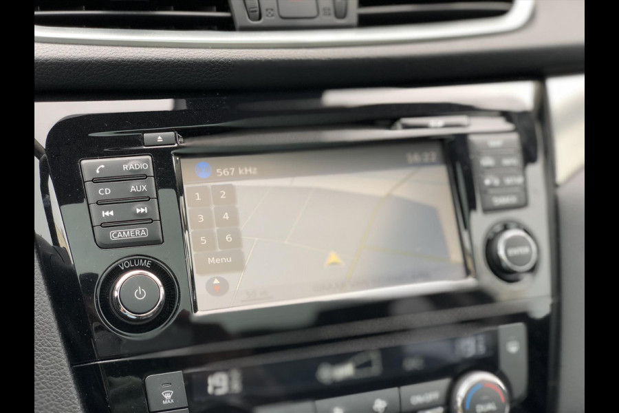 Nissan QASHQAI 1.2 DIG-T N-Connecta | Trekhaak, Panoramadak, Navigatie, 360 Camera, Parkeersensoren, Keyless