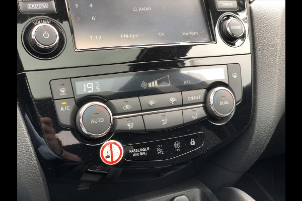 Nissan QASHQAI 1.2 DIG-T N-Connecta | Trekhaak, Panoramadak, Navigatie, 360 Camera, Parkeersensoren, Keyless