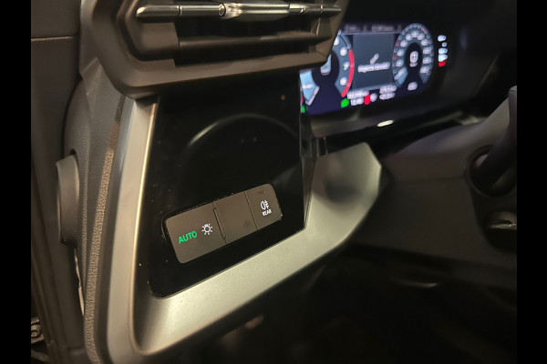 Audi A3 Limousine 30 TFSI Pro Line Virtual / Apple carplay /