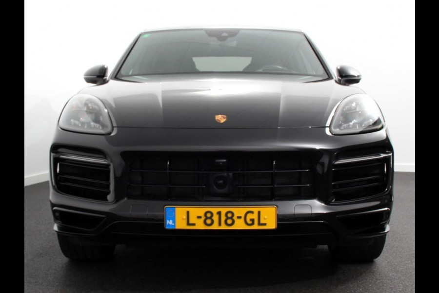 Porsche Cayenne Coupé 3.0 E-Hybrid Luchtvering | Leder | Panoramadak | Camera | Navigatie | Elektrisch bedienbare achterklep | extra winterset wielen orgineel