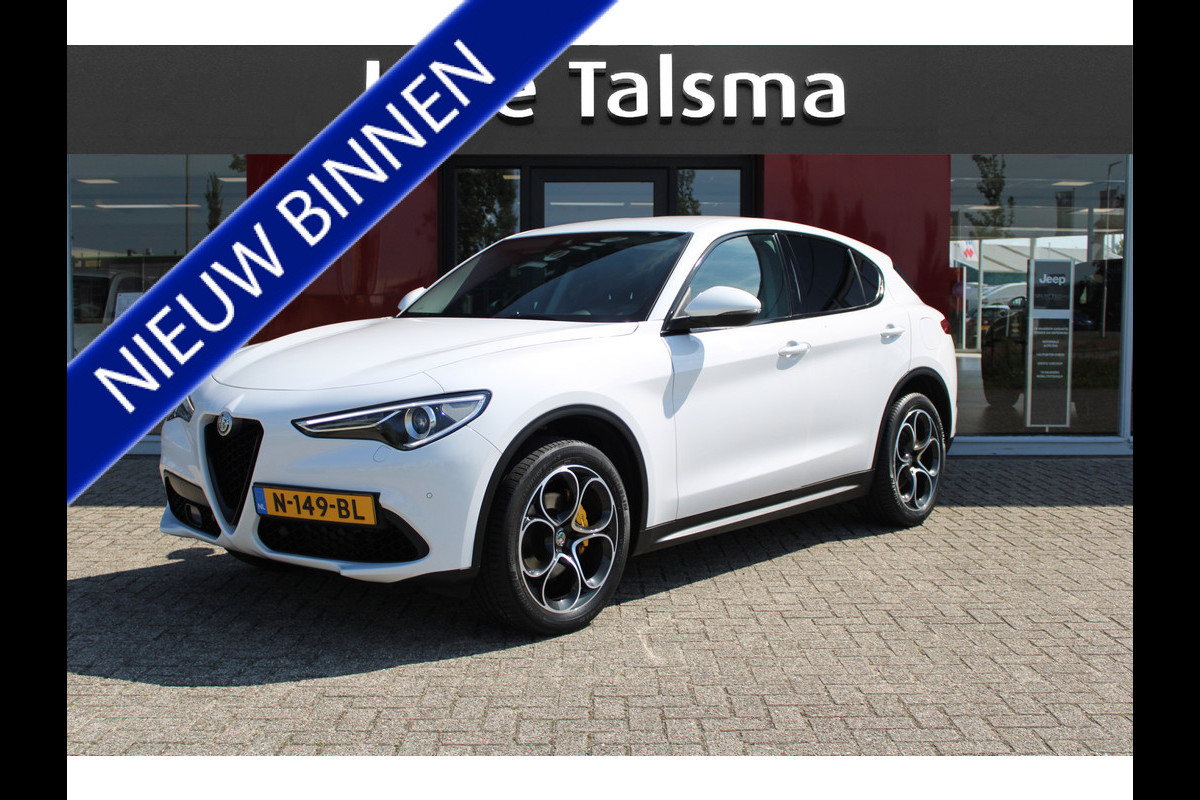 Alfa Romeo Stelvio 2.0 T AWD Super | Navigatie | Achteruitrijcamera | 20" Lichtmetalen Velgen