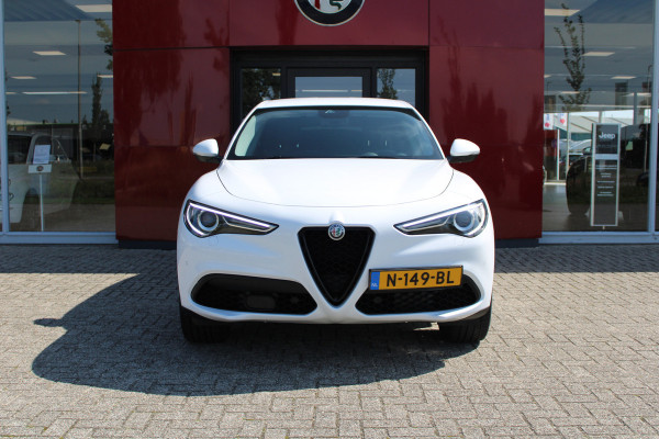 Alfa Romeo Stelvio 2.0 T AWD Super | Navigatie | Achteruitrijcamera | 20" Lichtmetalen Velgen