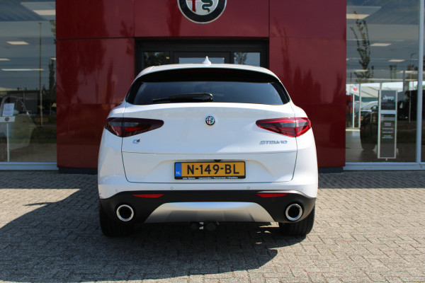 Alfa Romeo Stelvio 2.0 T AWD Super | Navigatie | Achteruitrijcamera | 20" Lichtmetalen Velgen