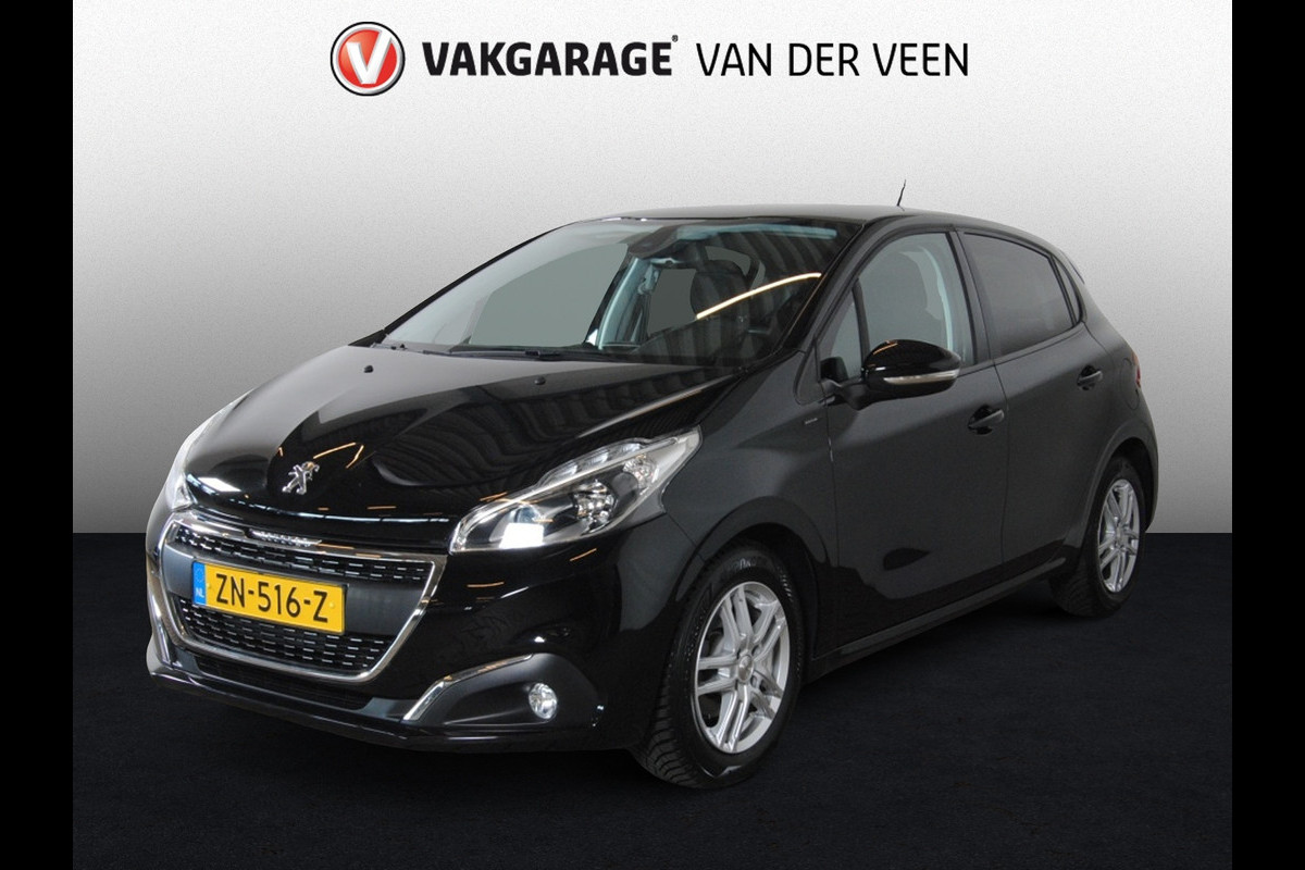 Peugeot 208 || 6 maanden garantie! 1.2 PureT. Signature