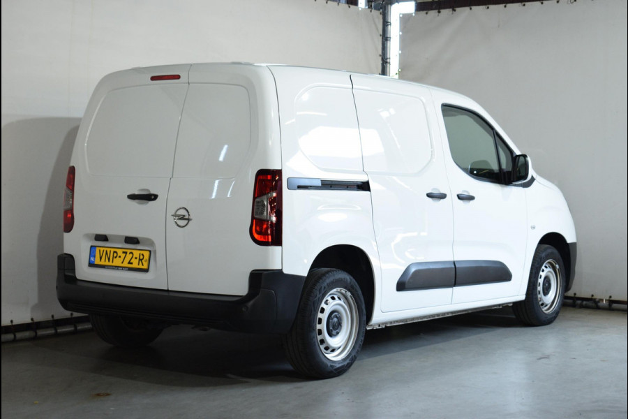 Opel Combo 1.5D L1H1 Edition NAVIGATIE | CARPLAY | PARKEERSENSOREN | AIRCO | 47.331km