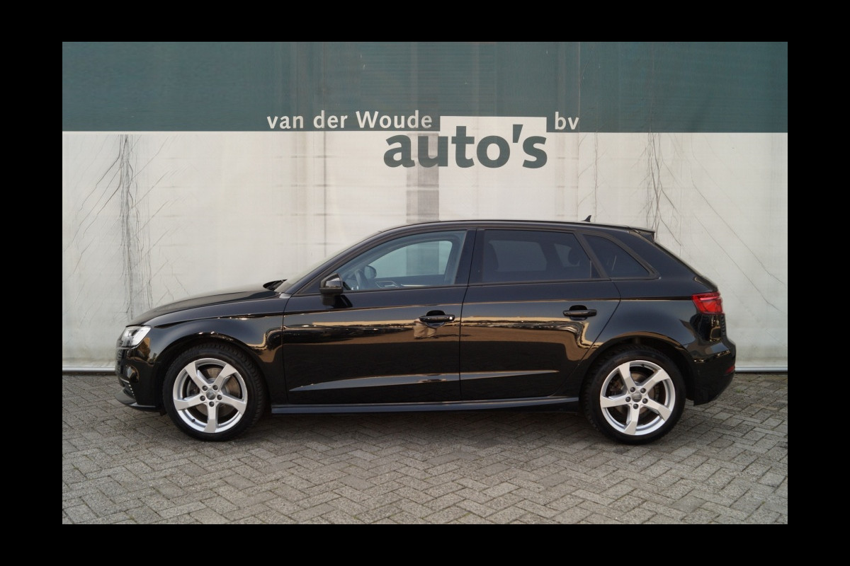 Audi A3 Sportback 40 TFSI e-tron Sport Edition -LEER-NAVI-LED