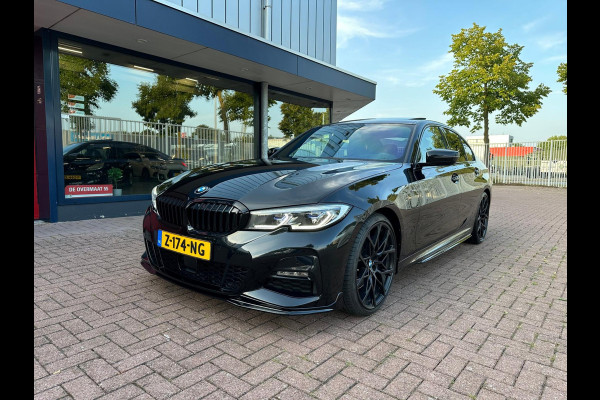 BMW 3-serie 330i M-Performance | ***VERKOCHT***