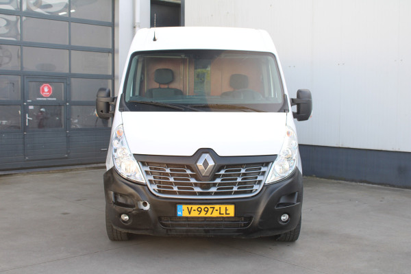 Renault Master T35 2.3 dCi L3H2