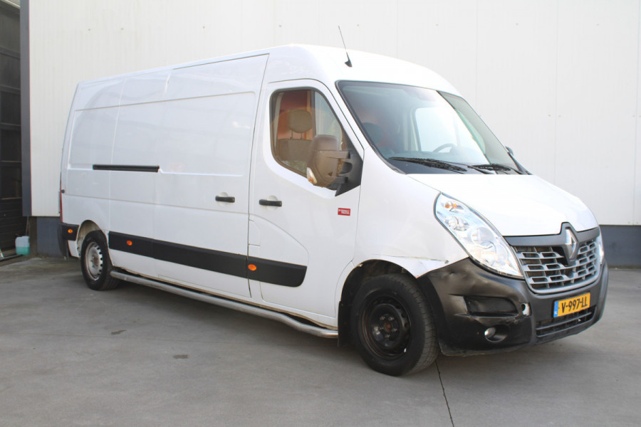 Renault Master T35 2.3 dCi L3H2