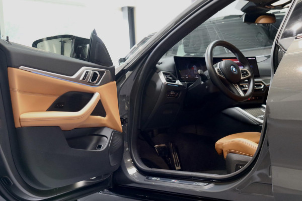 BMW i4 M50 M Sport zetels|HuD|NL|OPENDK|VOL|Dravitgrau