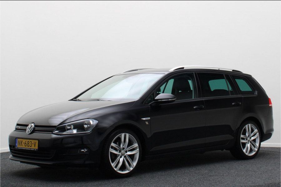 Volkswagen GOLF Variant 1.0 TSI Connected Series Climate, Cruise, Camera, Apple Carplay, Bluetooth, DAB, PDC, 18''