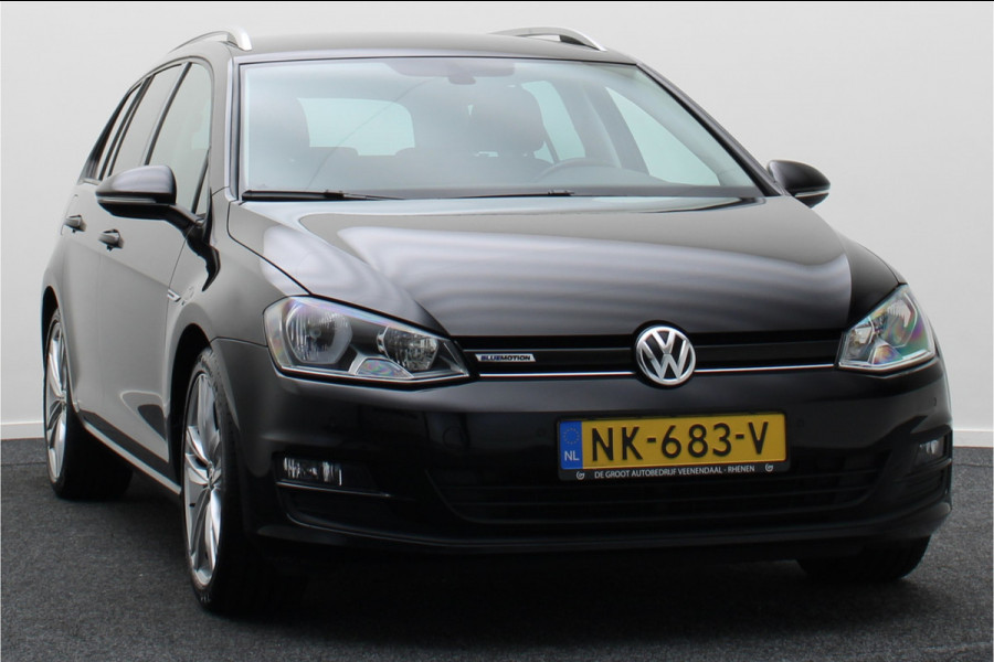 Volkswagen GOLF Variant 1.0 TSI Connected Series Climate, Cruise, Camera, Apple Carplay, Bluetooth, DAB, PDC, 18''