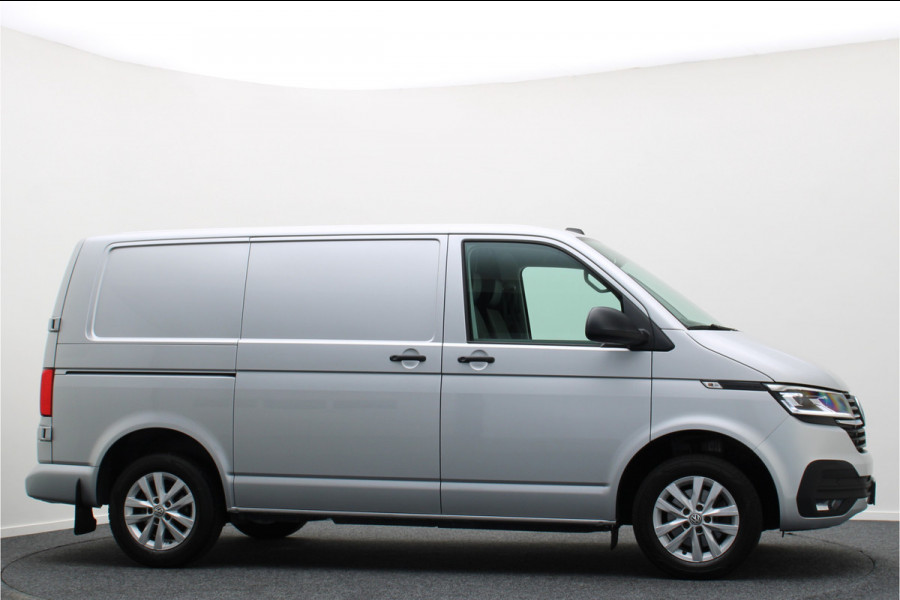 Volkswagen Transporter 2.0 TDI DSG L1H1 Highline 3-Zits, LED, ACC, Leer, Apple CarPlay, Camera, Standkachel, Trekhaak