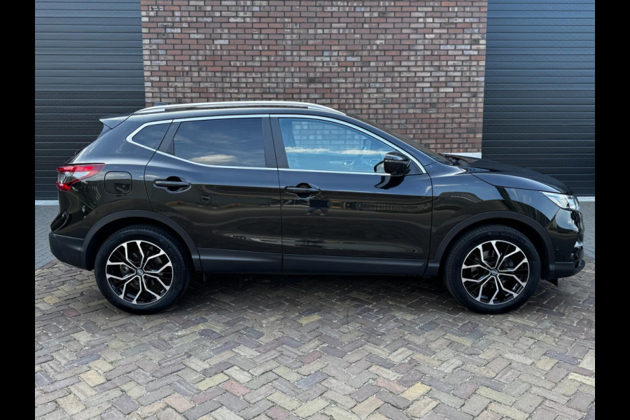 Nissan QASHQAI 1.3 DIG-T Tekna + / 140 PK / Trekhaak / Panoramadak / Navigatie + Camera / Leder + Memory / Bose Sound