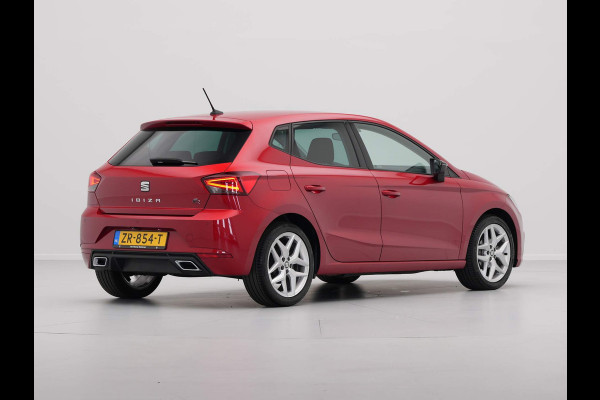 Seat Ibiza 1.0 TSI 95pk FR Business Intense Navigatie Camera Clima Stoelverwarming 321