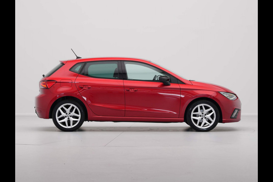 Seat Ibiza 1.0 TSI 95pk FR Business Intense Navigatie Camera Clima Stoelverwarming 321