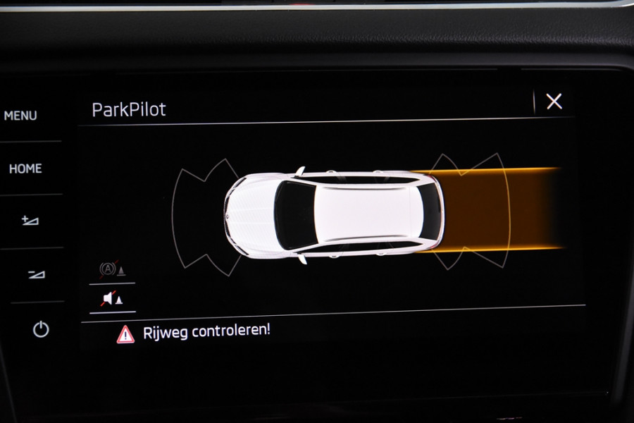 Škoda Octavia Combi *1ste Eigenaar*Navigatie*Leer*Memory*Trekhaak*