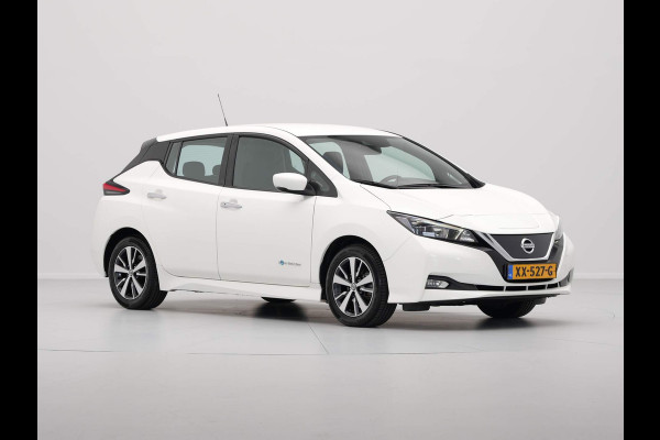 Nissan Leaf Acenta 40 kWh Navigatie Camera Trekhaak Stuurverwarming EX €2000,= subsidie 56