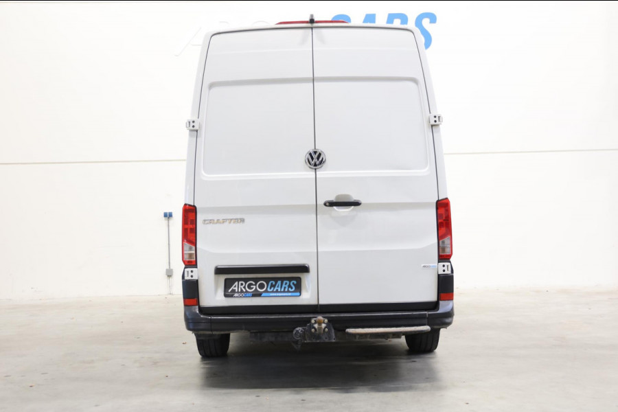 Volkswagen Crafter 2.0 TDI RWD L3/H3 CAMERA NAVI AIRCO TREKHAAK 177PK TOP BUS LEASE v/a €155,- p.m. INRUIL MOG