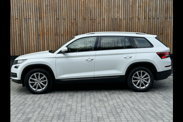 Škoda Kodiaq 1.5 TSI Business Edition DSG 7-persoons | LED | Half leer | Canton Audio | Keyless entry & start | Achteruitrijcamera | Parkeers