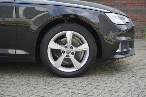 Audi A4 Avant 35 TFSI Sport Lease Edition Leer 17Inch 100% Dealeronderhouden.