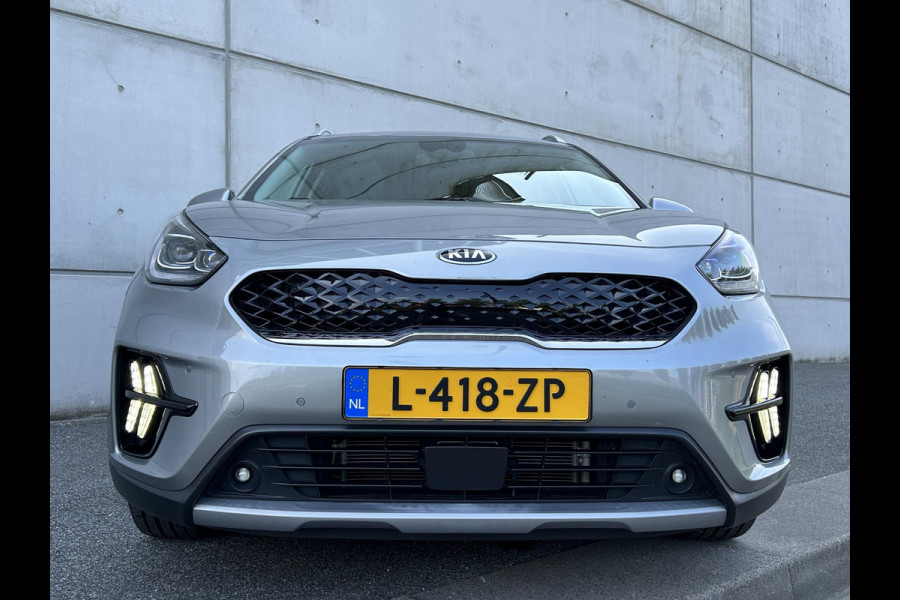 Kia Niro 1.6 GDi Hybrid ExecutiveLine Automaat | JBL | Schuif-/Kanteldak | Leder | BSD | Trekhaak | Camera | Navi | Clima | Key-Less | Apple CarPlay/Android Auto | Stoelverkoeling | PDC | Cruise | LED |