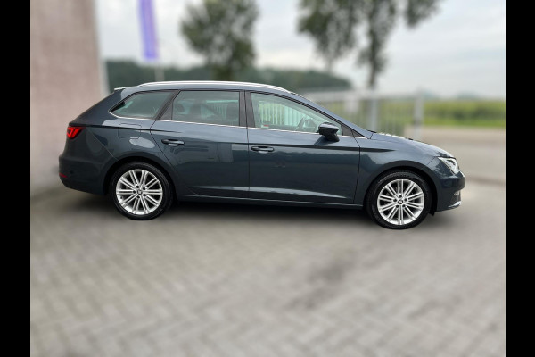 Seat León ST 1.5 TSI Xcellence AFN. TREKHAAK / VIRTUAL COCKPIT / CAMERA / KEYLESS / CARPLAY