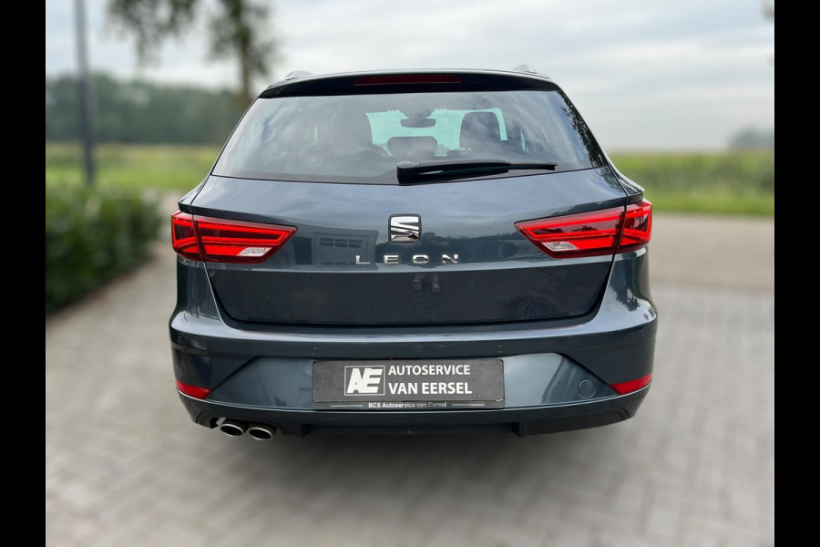 Seat León ST 1.5 TSI Xcellence AFN. TREKHAAK / VIRTUAL COCKPIT / CAMERA / KEYLESS / CARPLAY