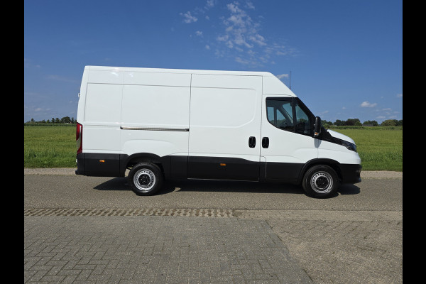 Iveco Daily 35S14V 2.3 352L H2 - 140 Pk - Euro 6 - Airco - Cruise Control