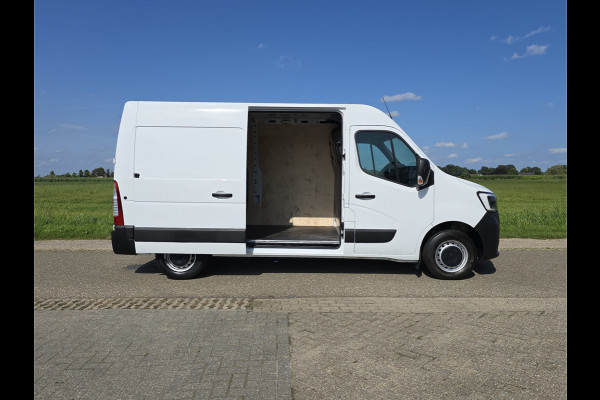 Renault Master T35 2.3 dCi 150 L2 H2 Energy Work Edition - 150 Pk - AUTOMAAT - Euro 6 - Navi - ParkeerCamera