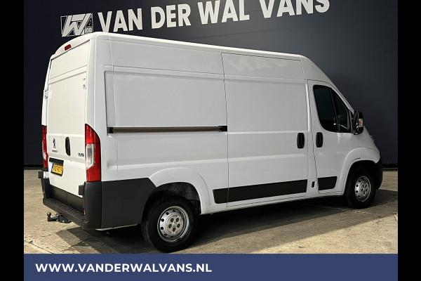 Peugeot Boxer 2.2 BlueHDi 120pk L2H2 Euro6 Airco | Trekhaak | Cruisecontrol | Parkeersensoren bijrijdersbank