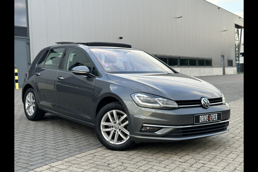 Volkswagen Golf 1.5 TSI Highline DSG 2020 PANO NAVI ACC AIRCO CAMERA PDC LED