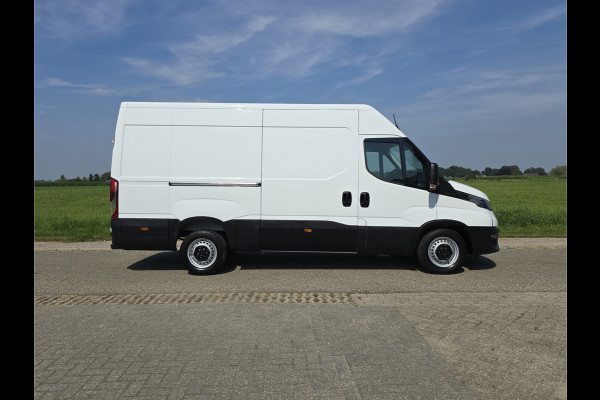 Iveco Daily 35S14V 2.3 352L H2 - 140 Pk - Euro 6 - Climate Control - Cruise Control