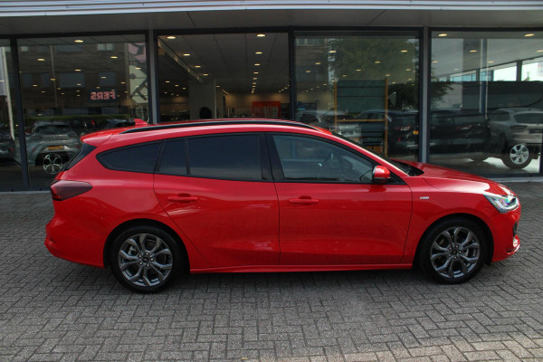 Ford Focus 1.0 EcoBoost Hybrid ST Line X 125pk | Navigatie | Camera | Digitale tellers | Sync 4