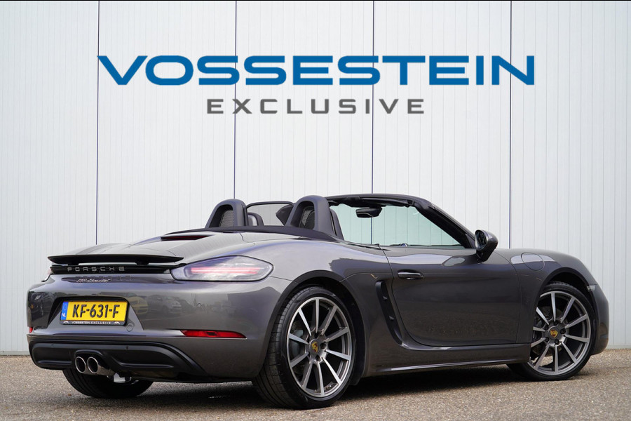 Porsche 718 Boxster 2.0 300pk / Sport Chrono / Sportuitlaat / Led / Stuurverwarming / NL-Auto!