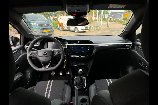 Opel Corsa 1.2 Turbo GS 100 pk Android / Apple Car Play / P-sensoren & camera / Full LED / GS Line in&ext.