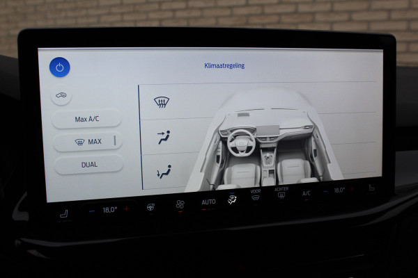 Ford Focus 1.0 EcoBoost Hybrid ST Line | Sync4 | Adaptieve cruise | Winterpack