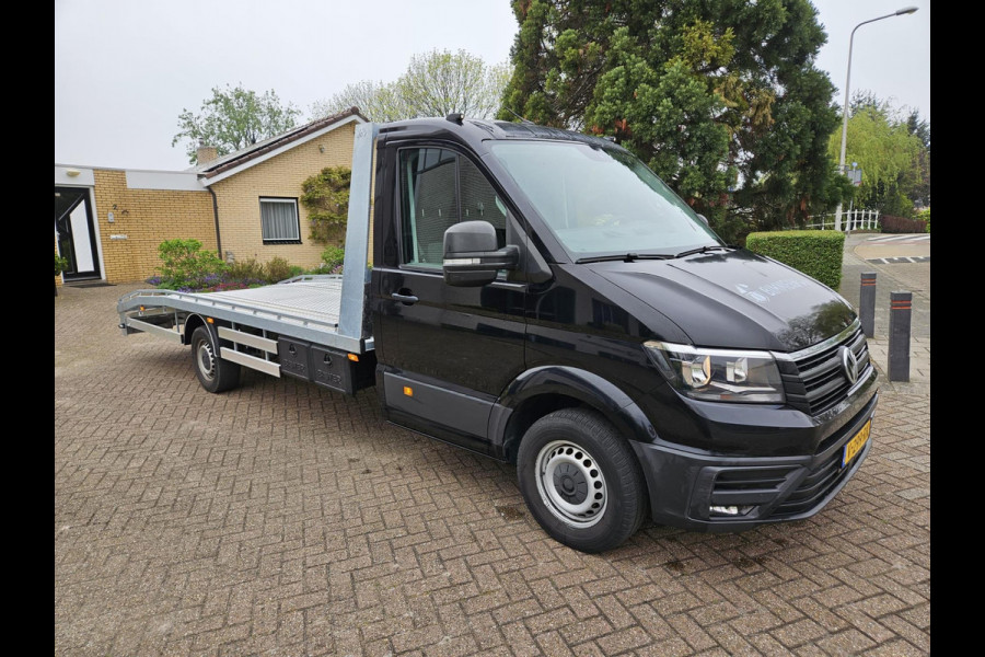 Volkswagen Crafter 2.0 TDI 177 PK Oprijwagen autoambulance Trekhaak Airco