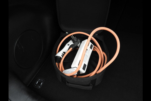 Kia Niro 1.6 GDi PHEV Plug-In DynamicPlusLine NAVI/TREKHAAK/LED/JBL/16"LMV