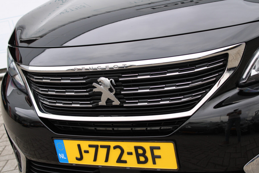 Peugeot 5008 1.2 PureTech Blue Lease Premium Avantage NL AUTO | 7 PERS | LEDER | TREKHAAK | CAMERA | RIEM VERVANGEN