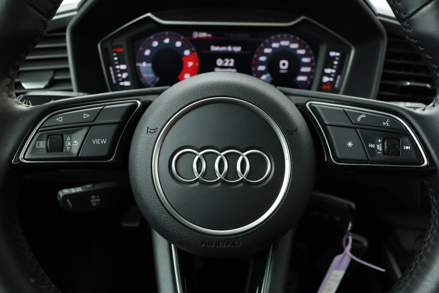 Audi A1 25 TFSI Pro Line | Virtual Cockpit | Carplay | Lane Assist | Airco | Bluetooth | Cruise control