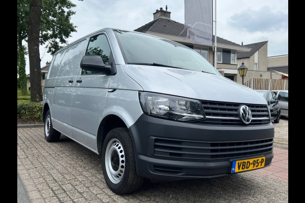 Volkswagen Transporter 2.0 TDI L1H1 Highline NL-AUTO-NAP.