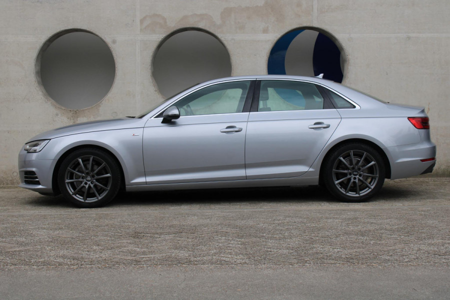 Audi A4 Limousine 1.4 TFSI Lease Edition | S LINE | NAVIGATIE | ALL SEASON BANDEN |