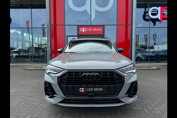 Audi Q3 35 TFSI 3 x S-Line Panorama LED Matrix