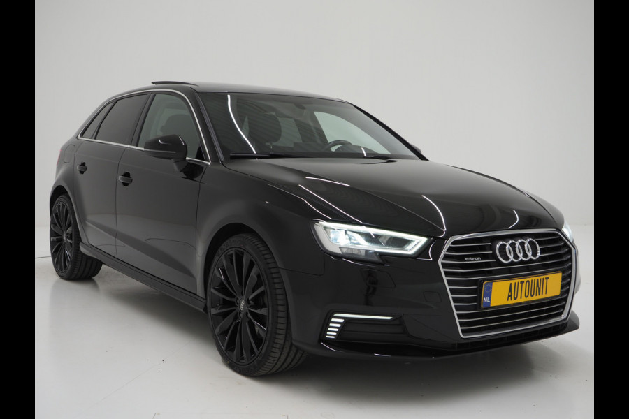 Audi A3 Sportback 40 e-tron Sport | Panoramadak | Virtual | Leder | Camera | Keyless | Sportstoelen