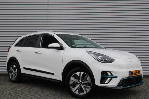 Kia e-Niro DynamicPlusLine 64 kWh | 17" LM | Camera | Cruise | Stoelverwarming | Cruise |