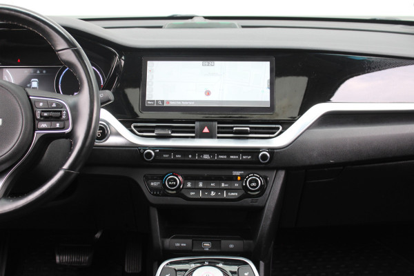 Kia e-Niro DynamicPlusLine 64 kWh | 17" LM | Camera | Cruise | Stoelverwarming | Cruise |