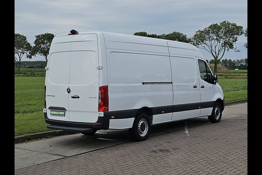 Mercedes-Benz Sprinter 317 1.9 CDI L3H2 RWD Automaat, Airco, Navi, Mbux, Camera